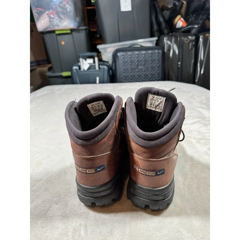 RARE Vintage 90s Nike Hiking Boots Men Size 9.5 Brown Nakar ACG 90s Gorpcore